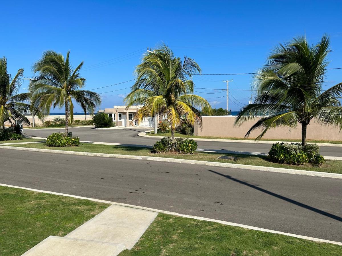 Seamist Villa @Oceanpointe Lucea Comfy 2Br W/Pool Gym & Parking Екстер'єр фото