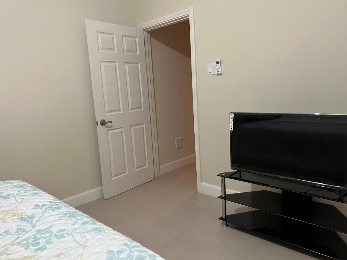 Seamist Villa @Oceanpointe Lucea Comfy 2Br W/Pool Gym & Parking Екстер'єр фото